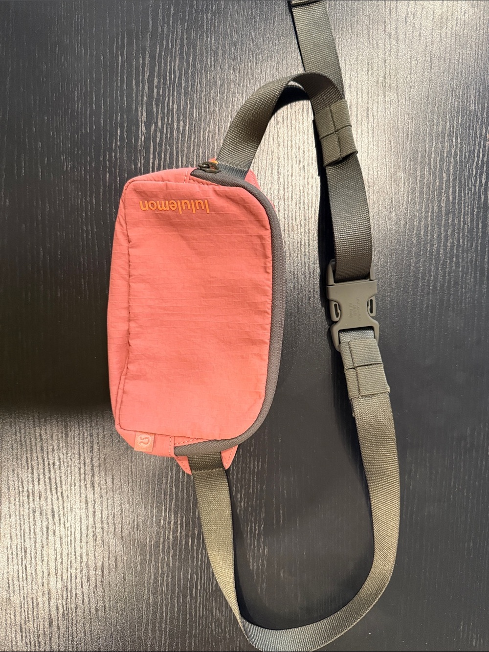lululemon athletica Coral Sling Belt Bag with Olive Strap
